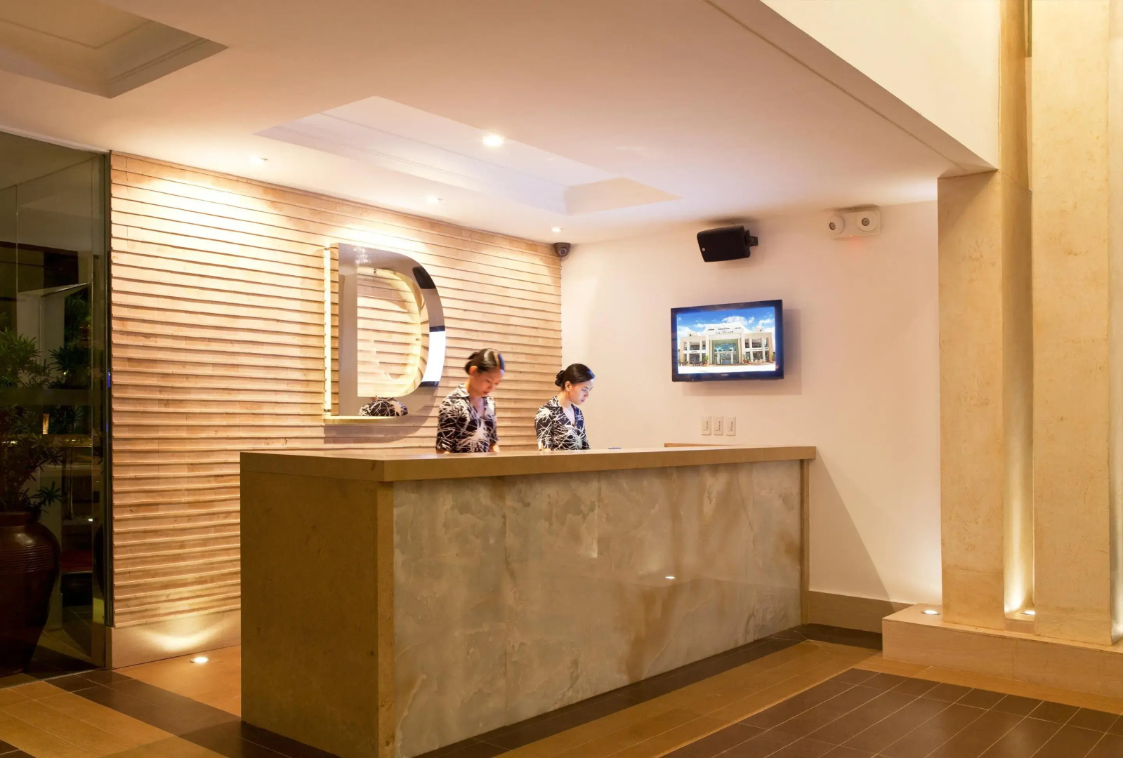 Курортный отель The District Boracay