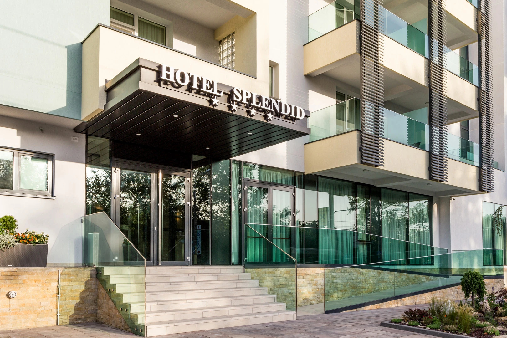 Отель Splendid Conference and Spa Hotel - Adults Only