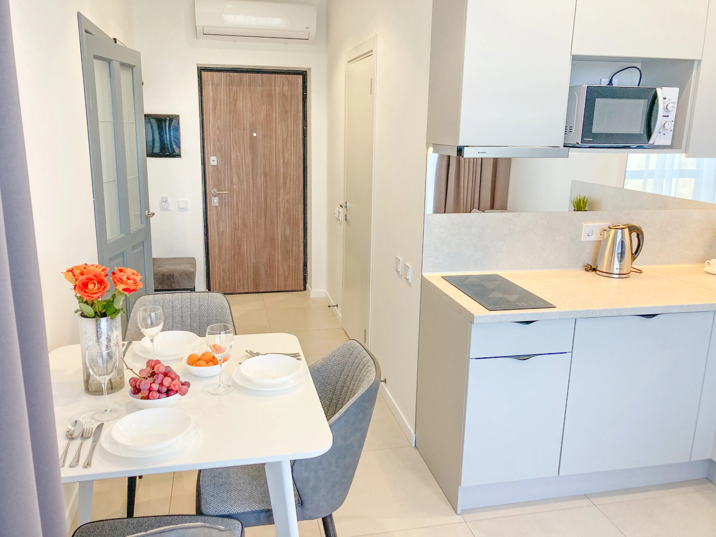 Апартаменты Sun City Apartments 10 с видом на море