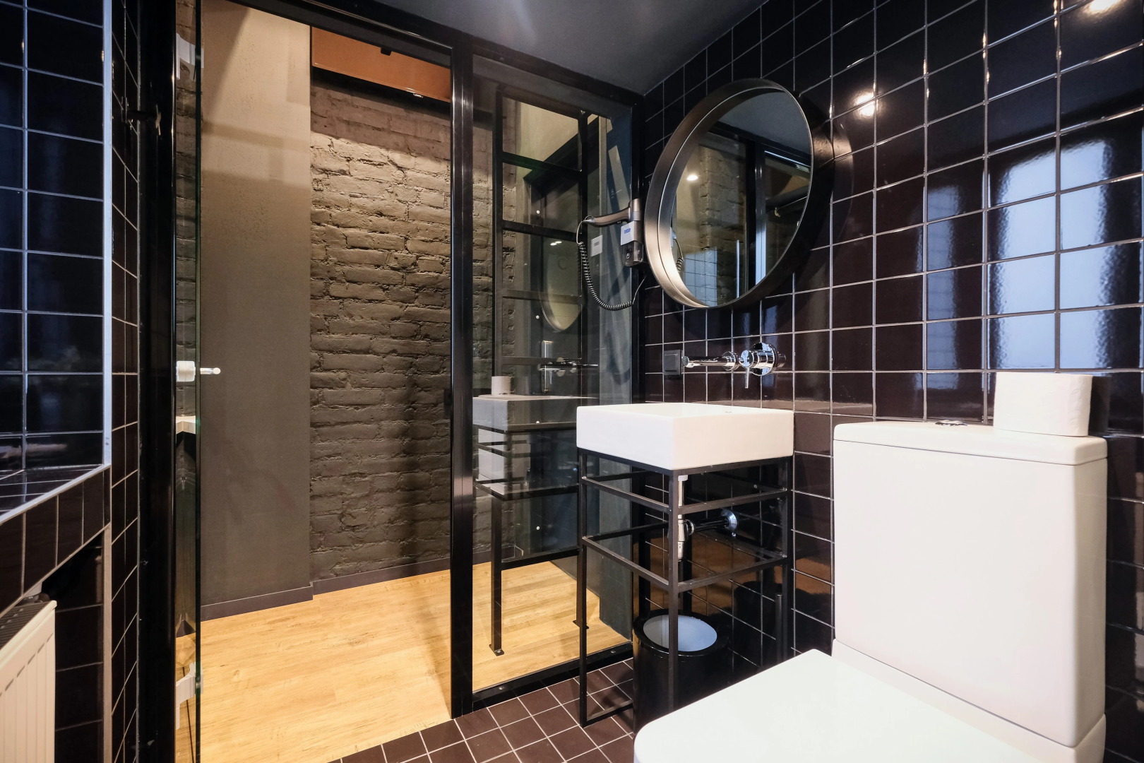 Капсульный отель inBox