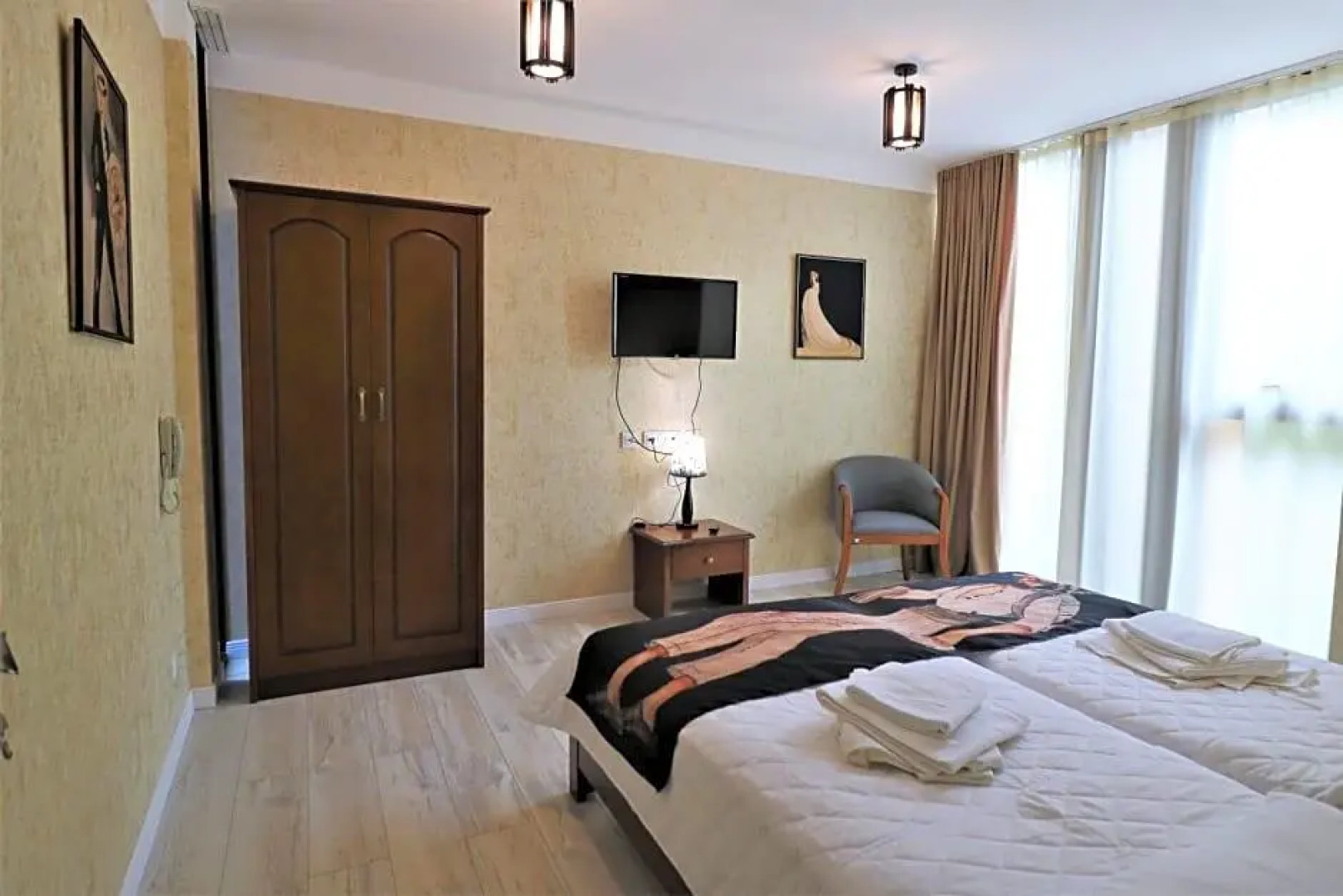 Hotel Liberty Theatre