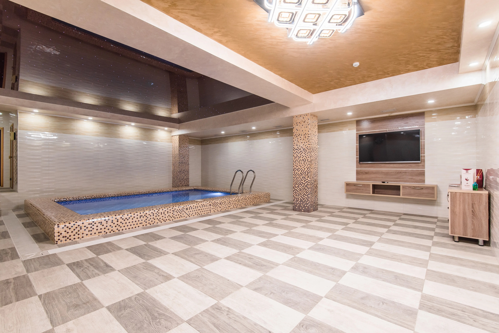 Отель Huayue Mansion