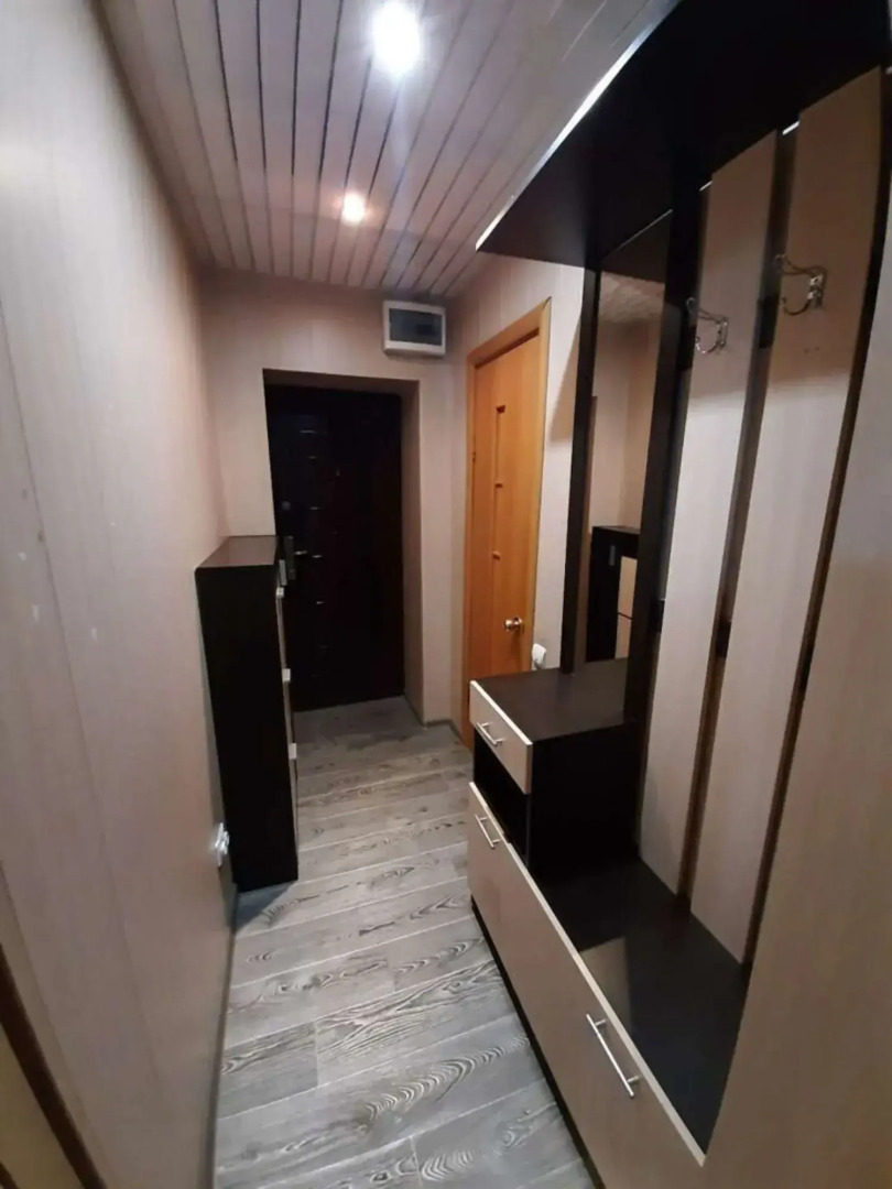 Квартира 4-й Микрорайон 9