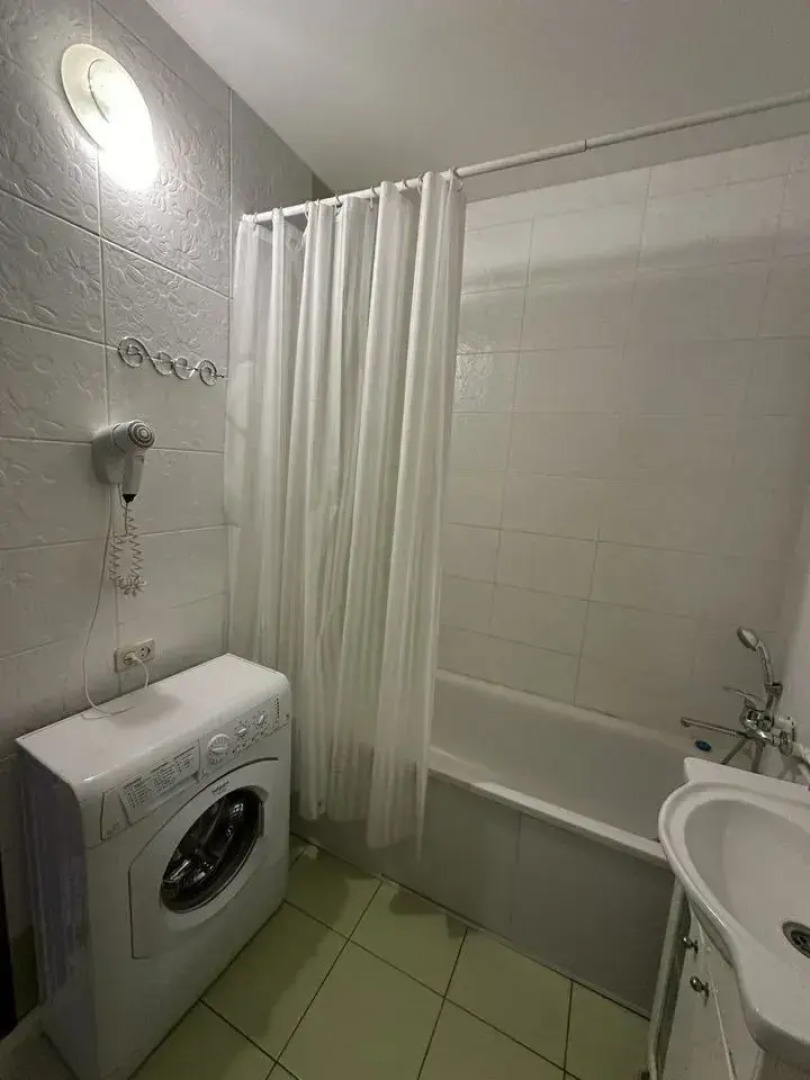 Апартаменты на Металлургов 106