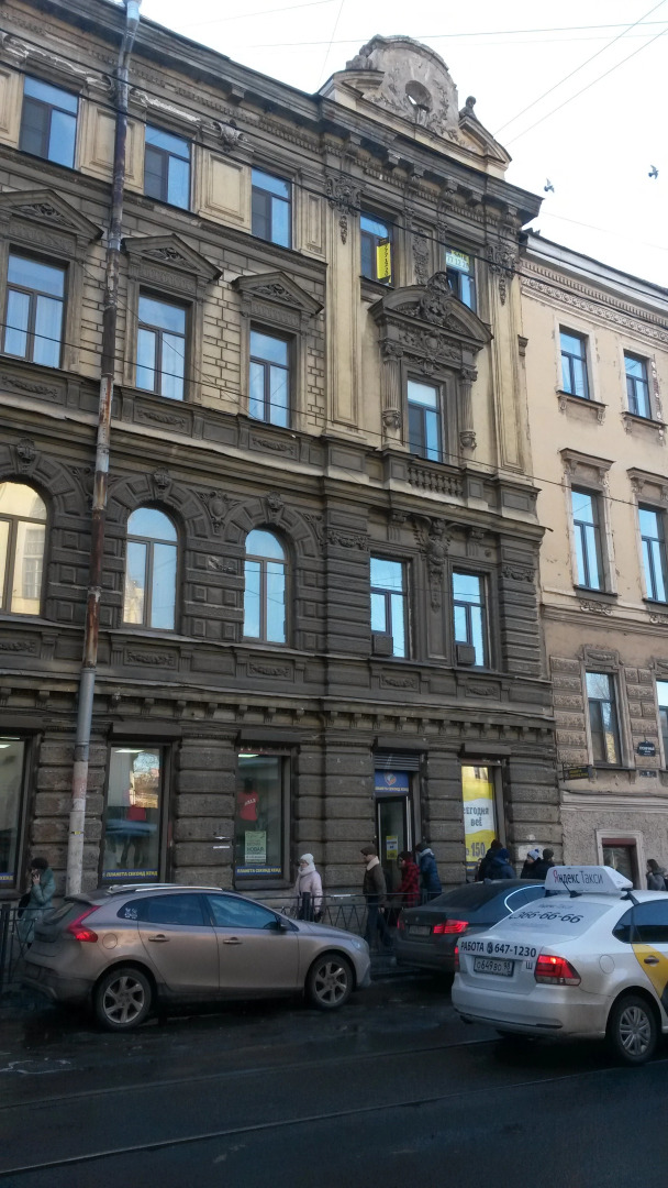 Мебелированные комнаты в Кузнечном переулке