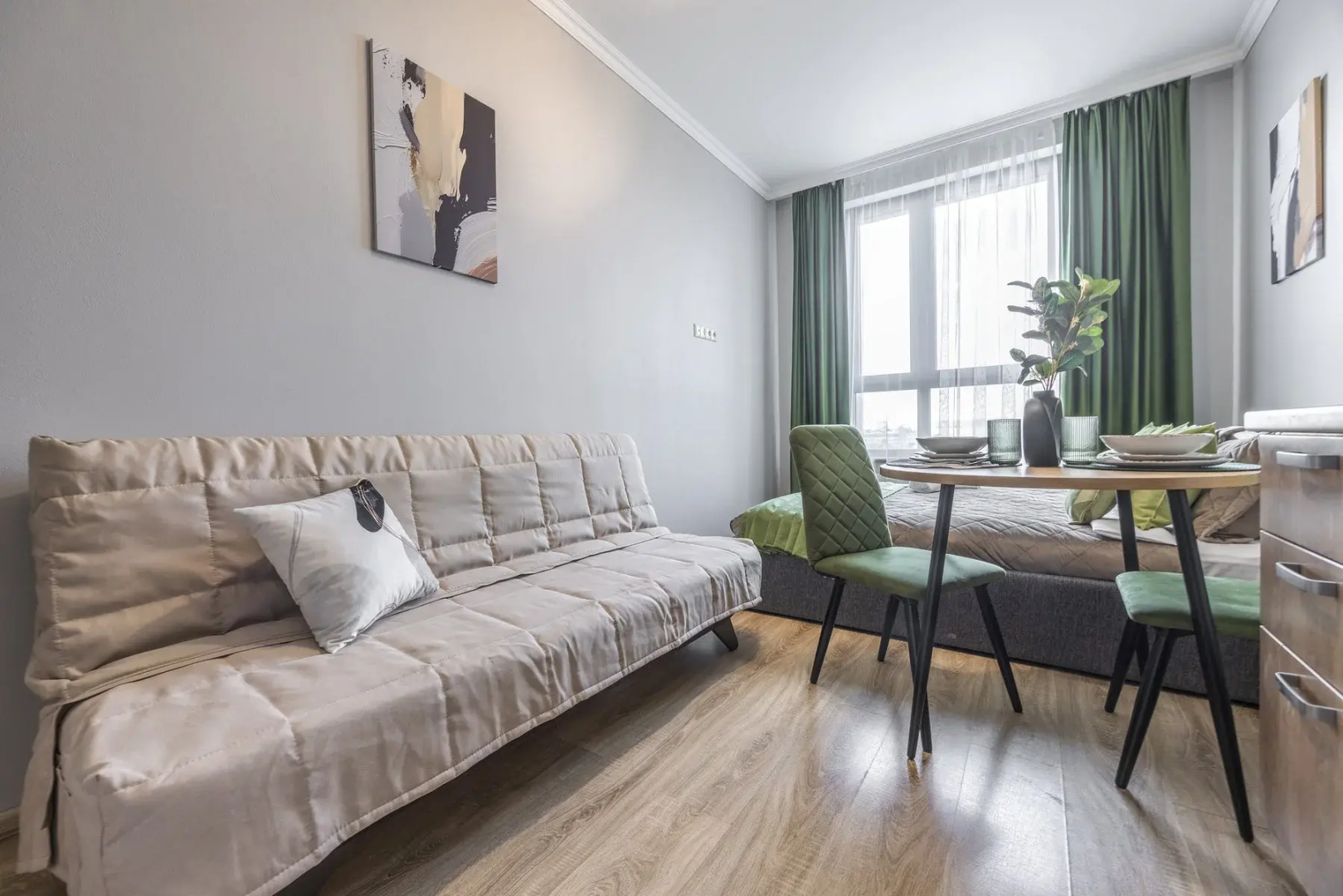 Апартаменты Алис Designer Interiors