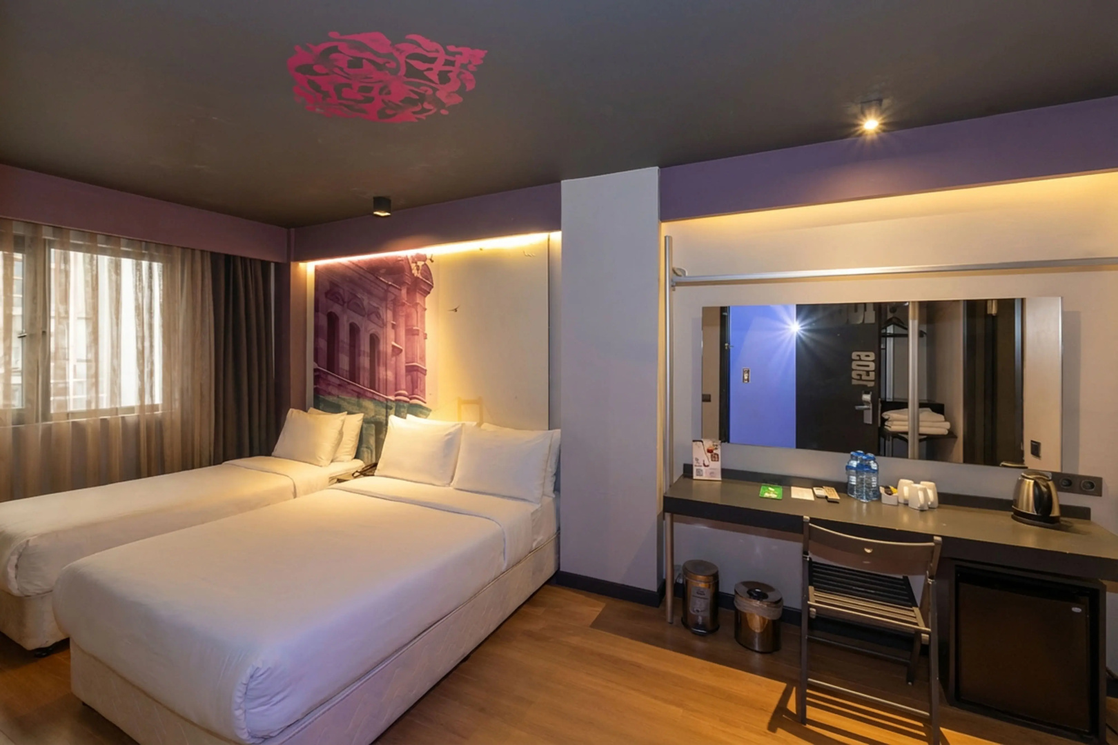 Tulip City Hotel