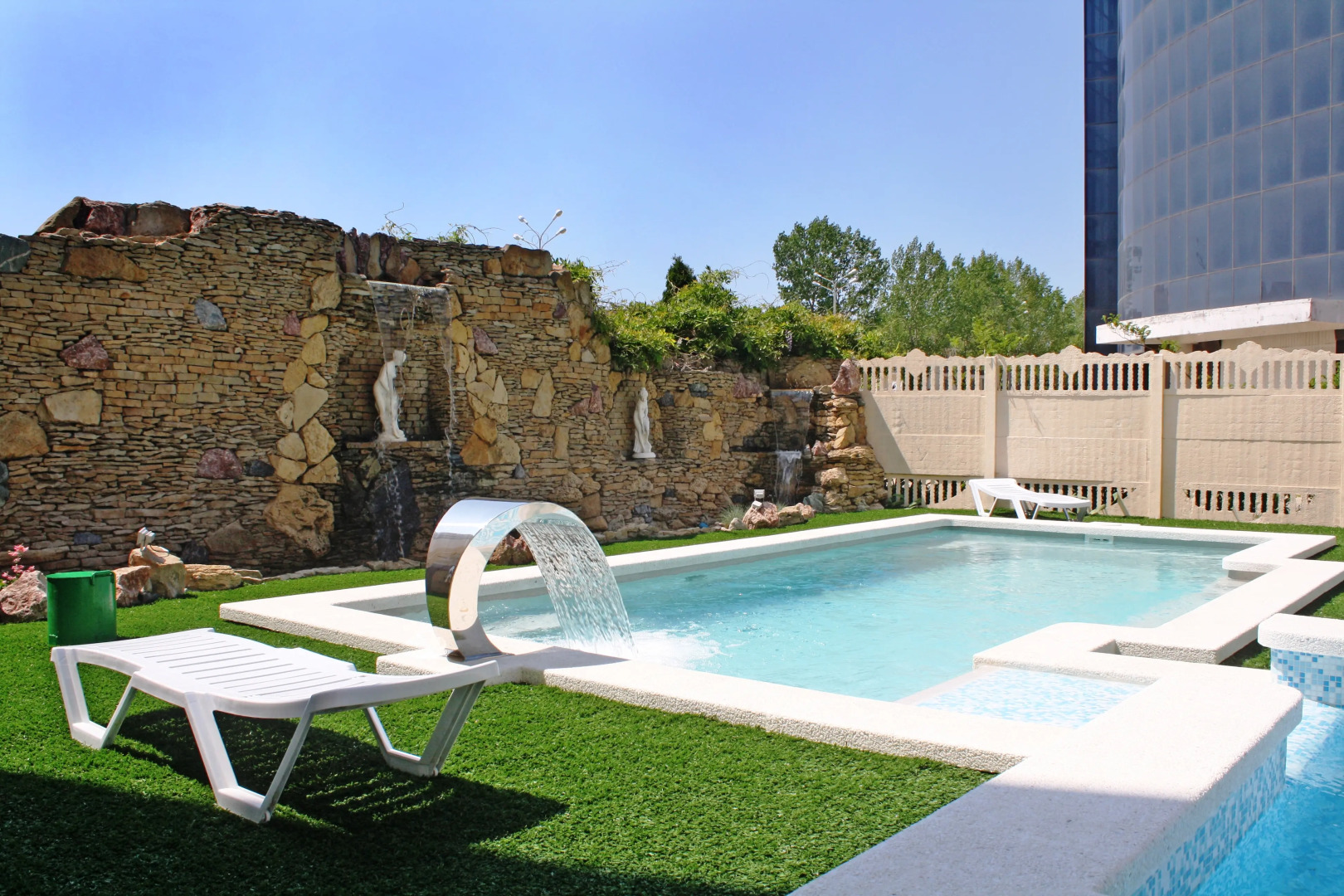 Отель Капитан