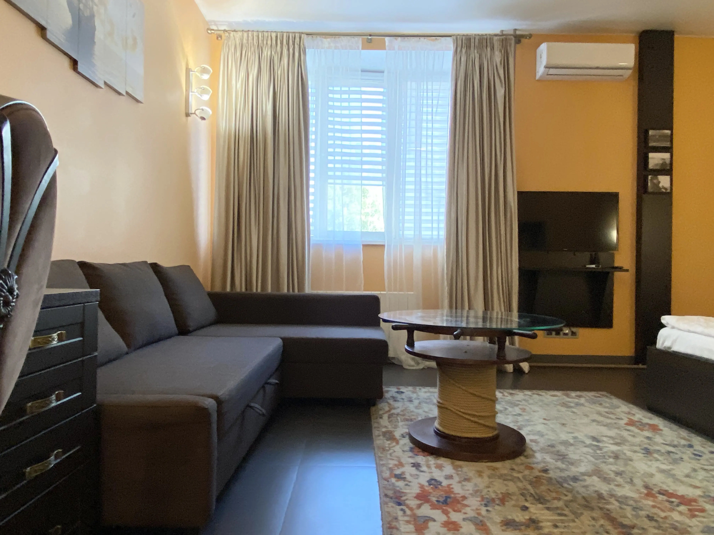 Отель Адмирал