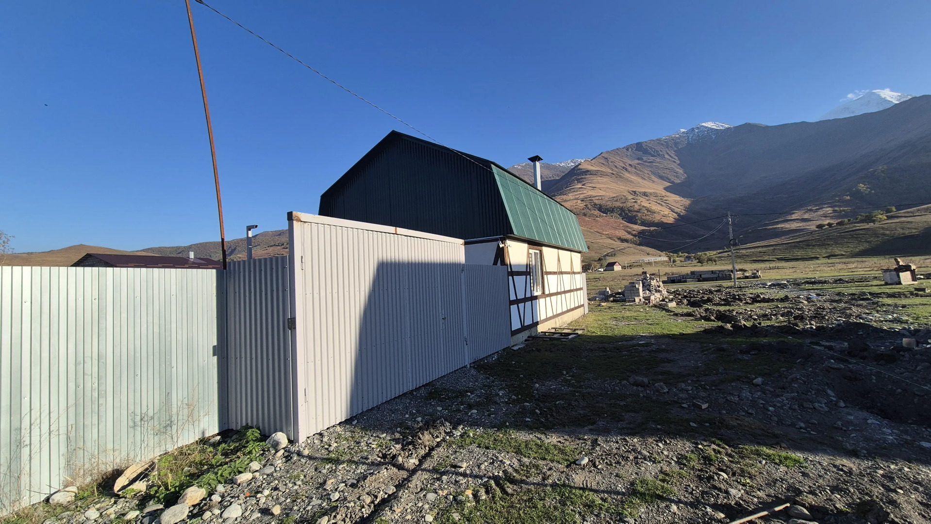 Частный дом с камином в горах