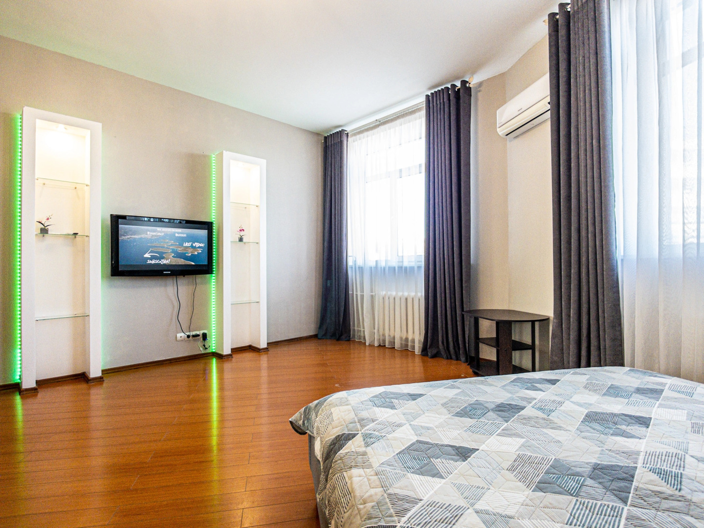 Апартаменты на проспекте Гагарина 12