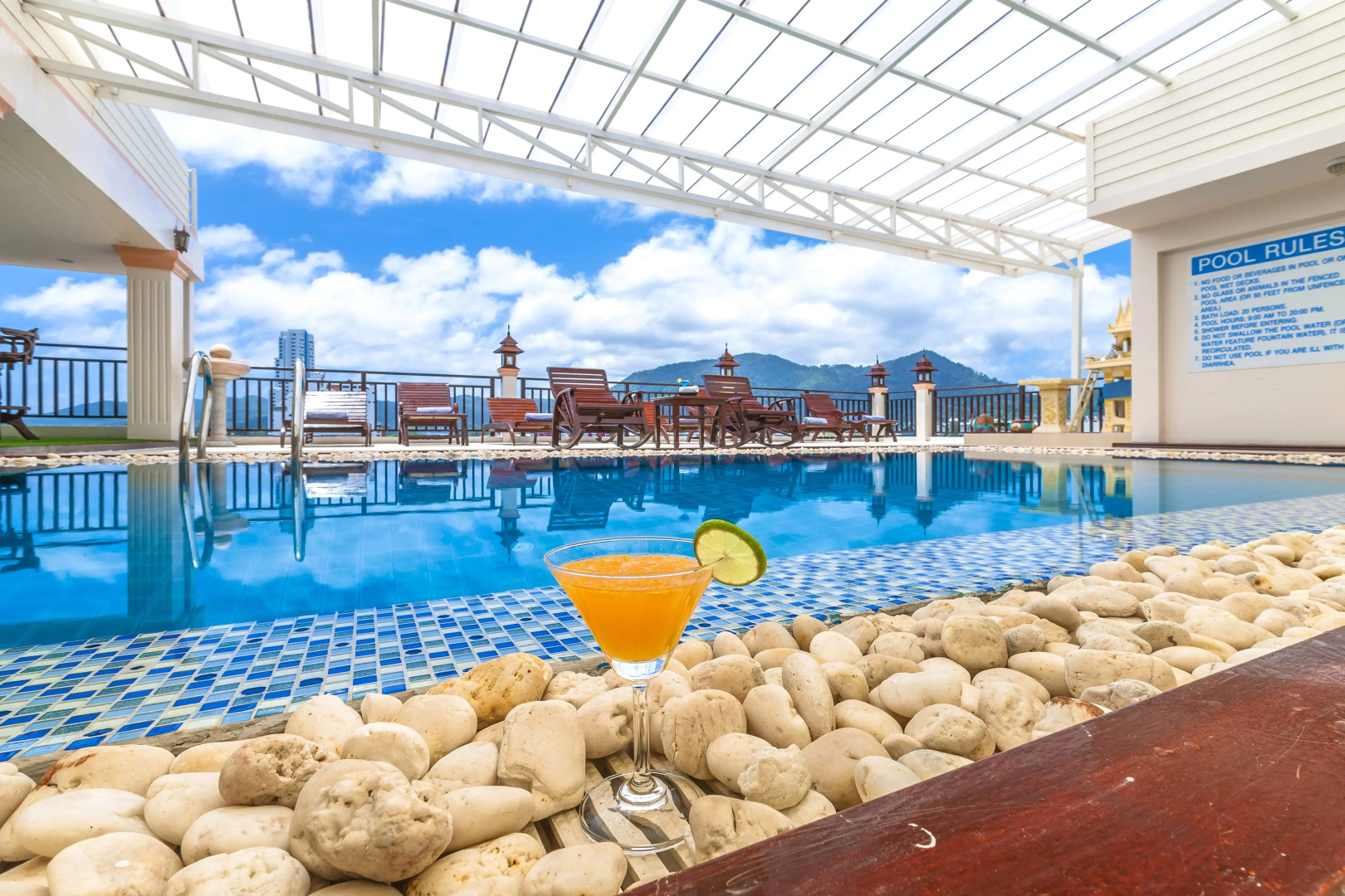 Отель Azhotel Patong