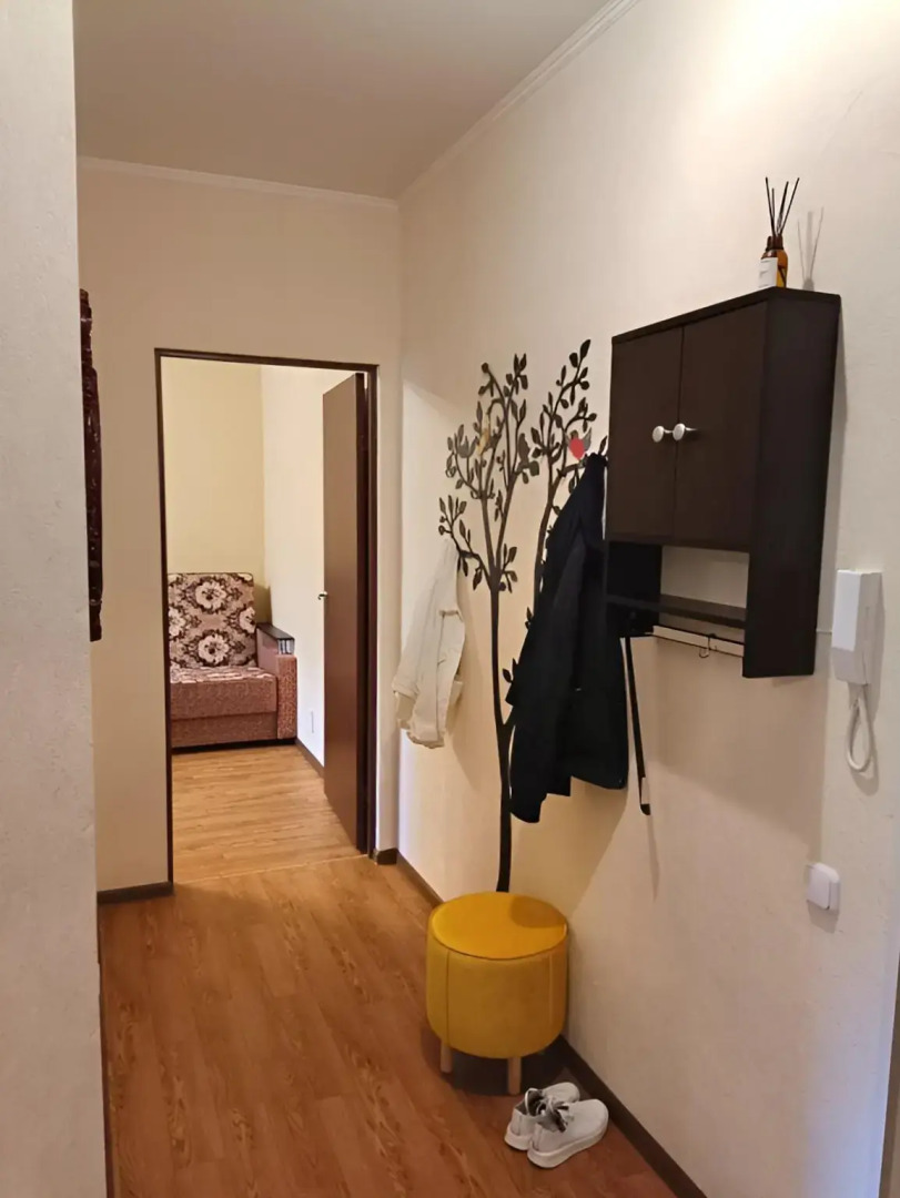 Апартаменты Двухкомнатные на втором этаже с балконом