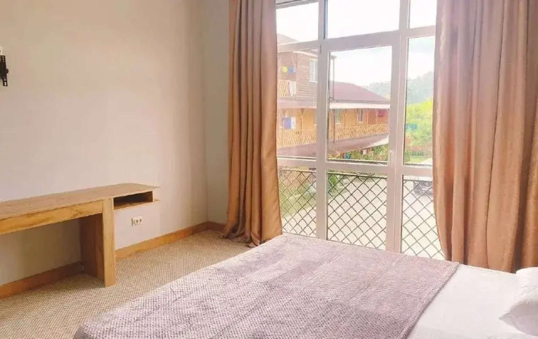 Отель Глория