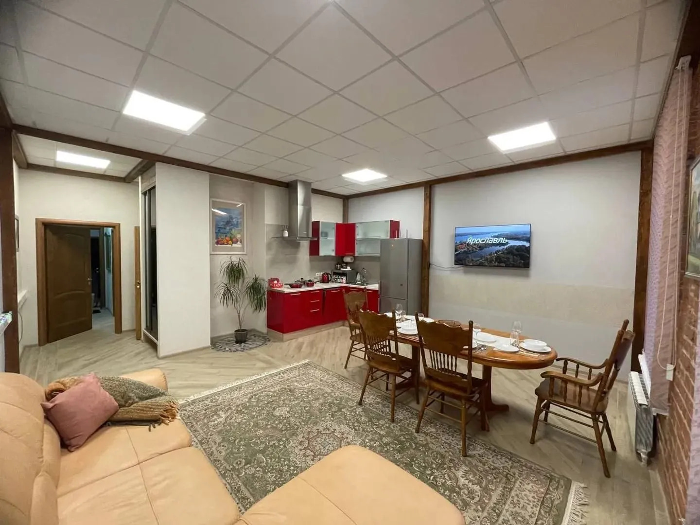 Апартаменты у Кремля в сердце Рубленого города с паркингом во дворе