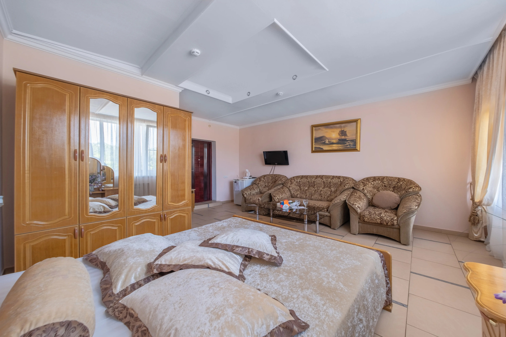 Отель Каскад