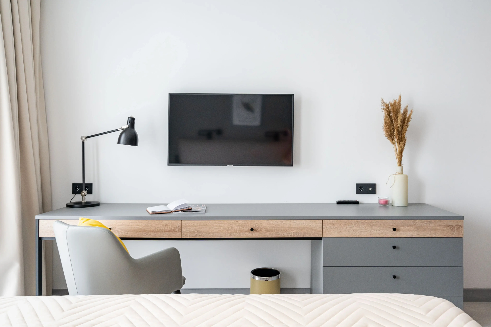 Апартаменты Sova Yard View Beige