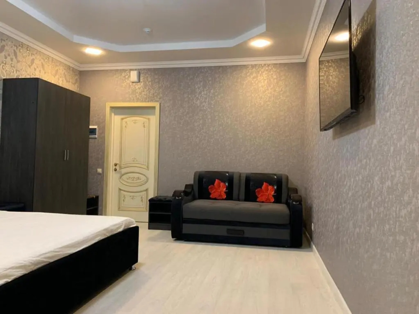 Отель Империя