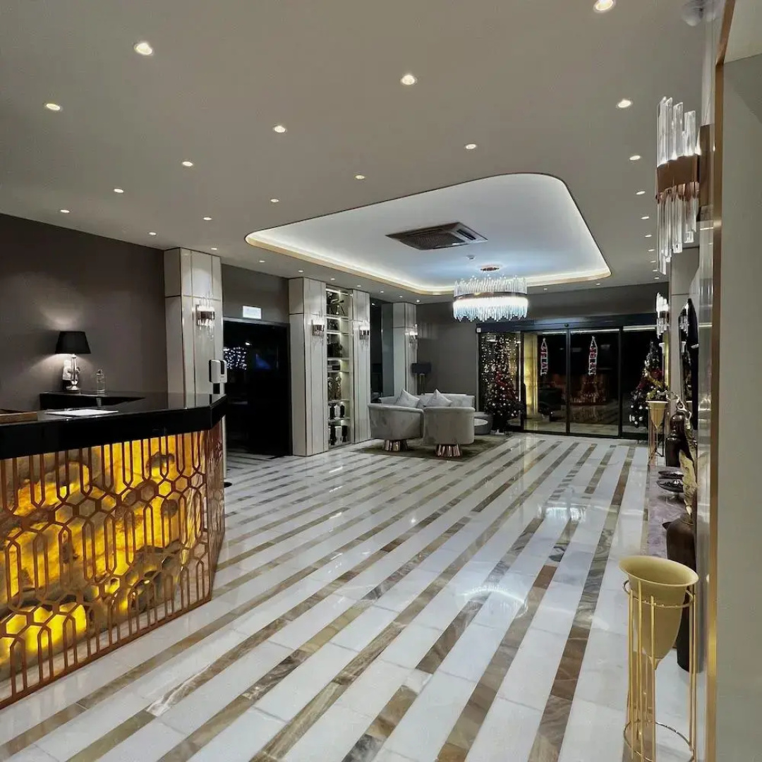 MQ Hotel Suites & SPA