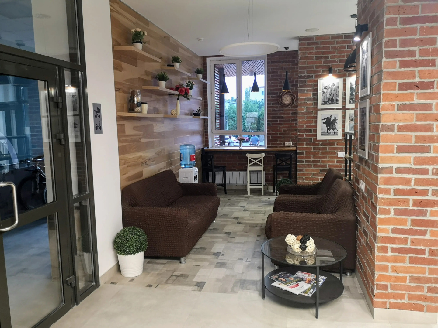 Апартаменты на Ангарской 100а