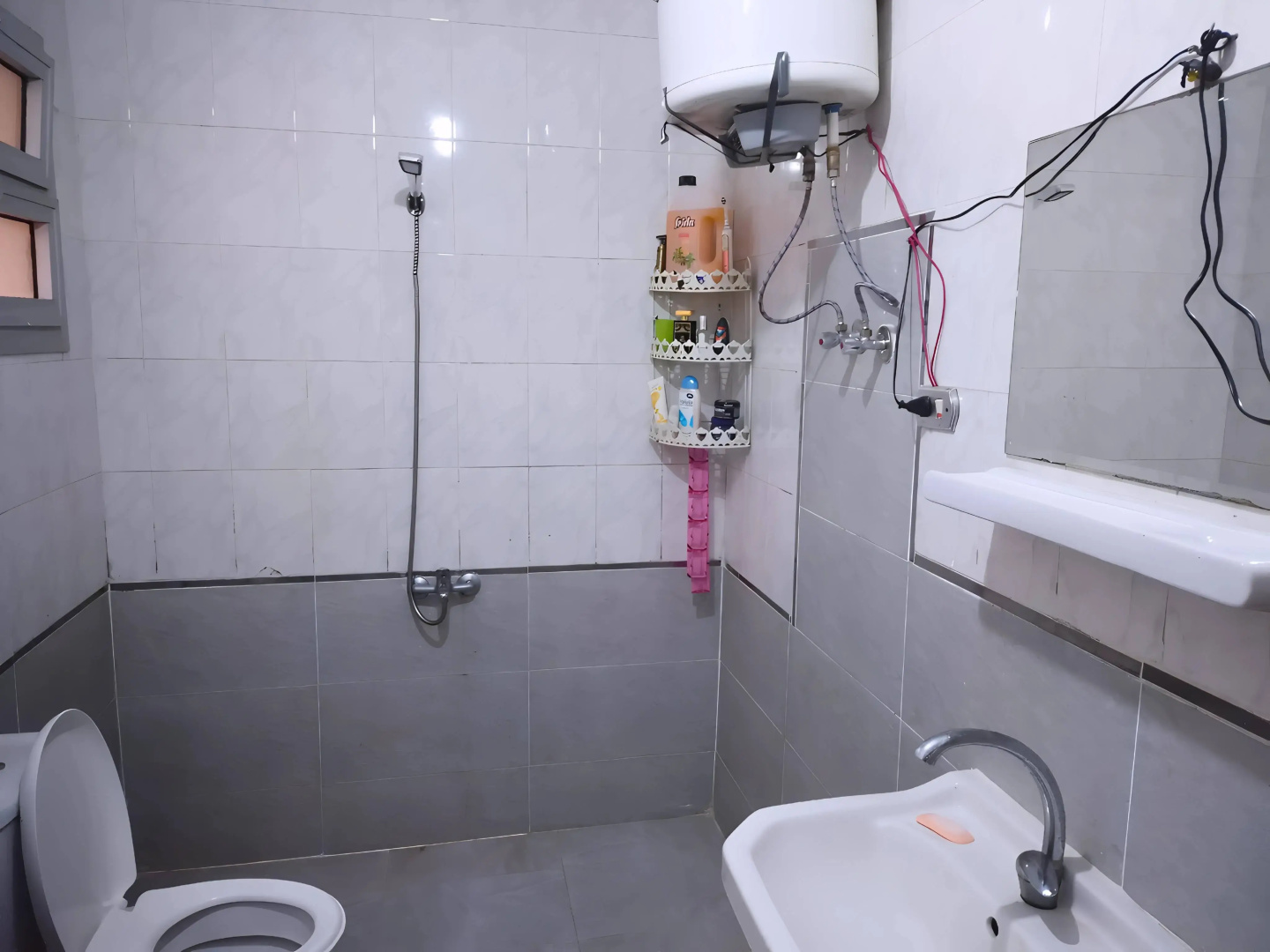 Мебелированные комнаты Gadou Rooms