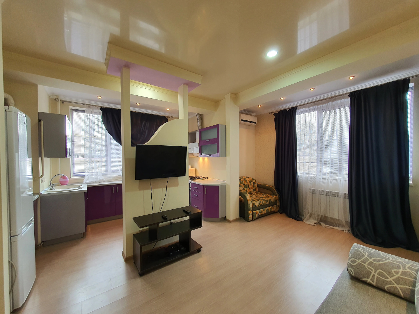 Апартаменты Студия на Полтавской 21д от HomeHotelSochi