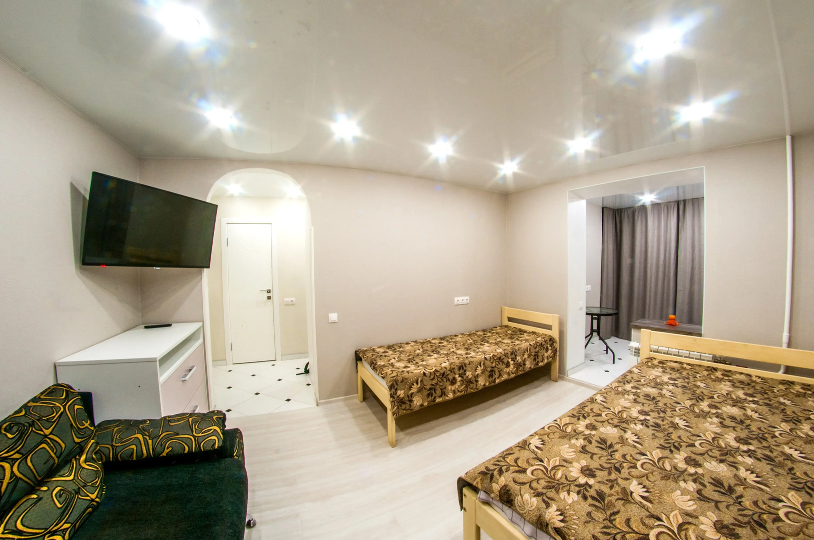 Апартаменты White