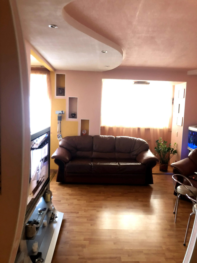 Апартаменты Spacious central 3-room apartment