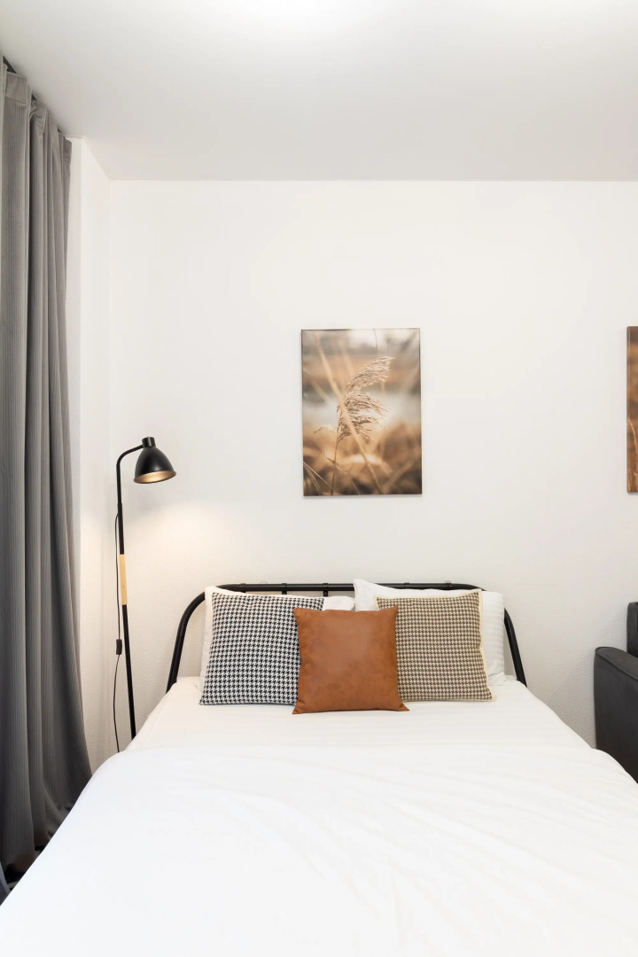 Апартаменты студия в жилом кoмплексе Mитинский лeс в Моcквe