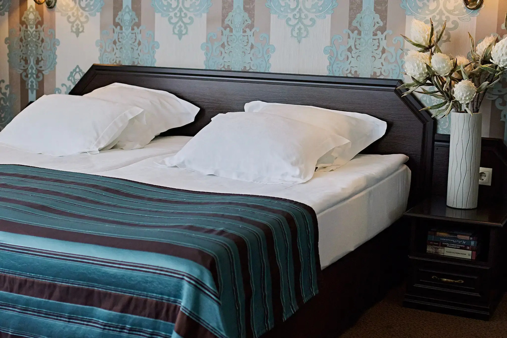 Отель Граф Толстой