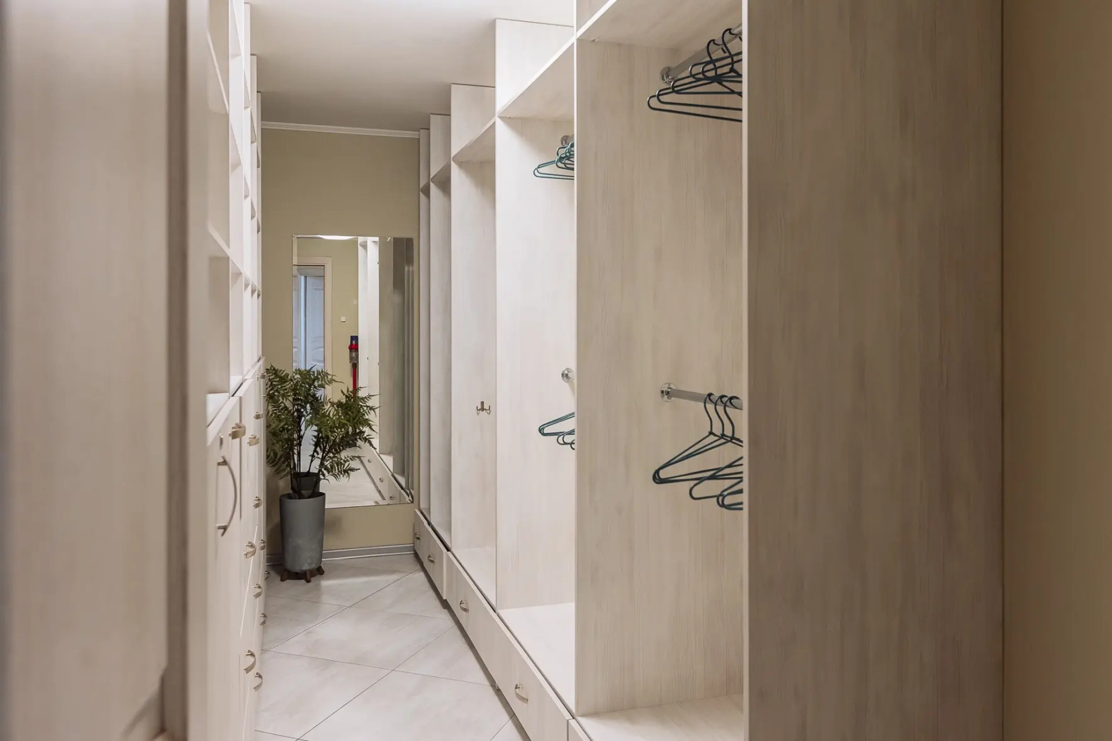 Квартира Очень большая квартира на берегу озера в Калининграде рядом с Рыбной деревней и Кафедральным собором