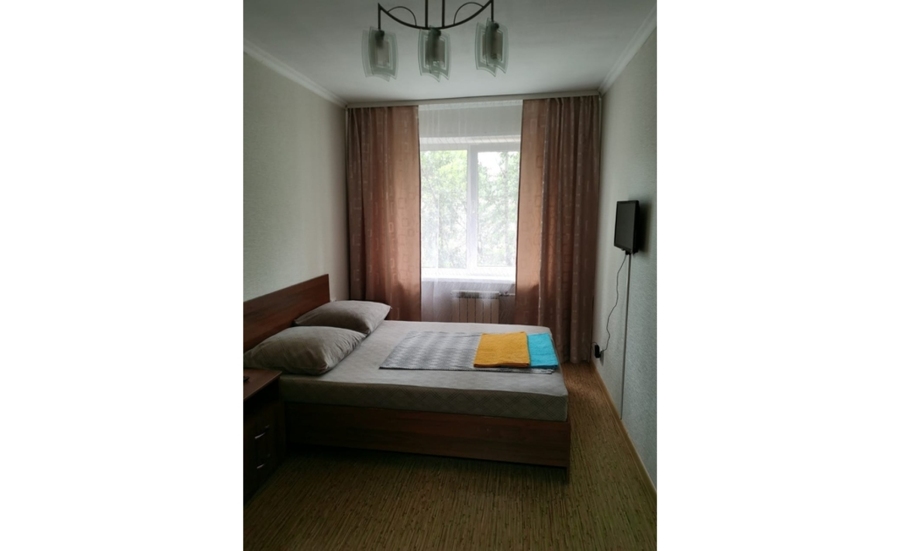 Апартаменты Сутки Как Дома на Сафьяновых 1