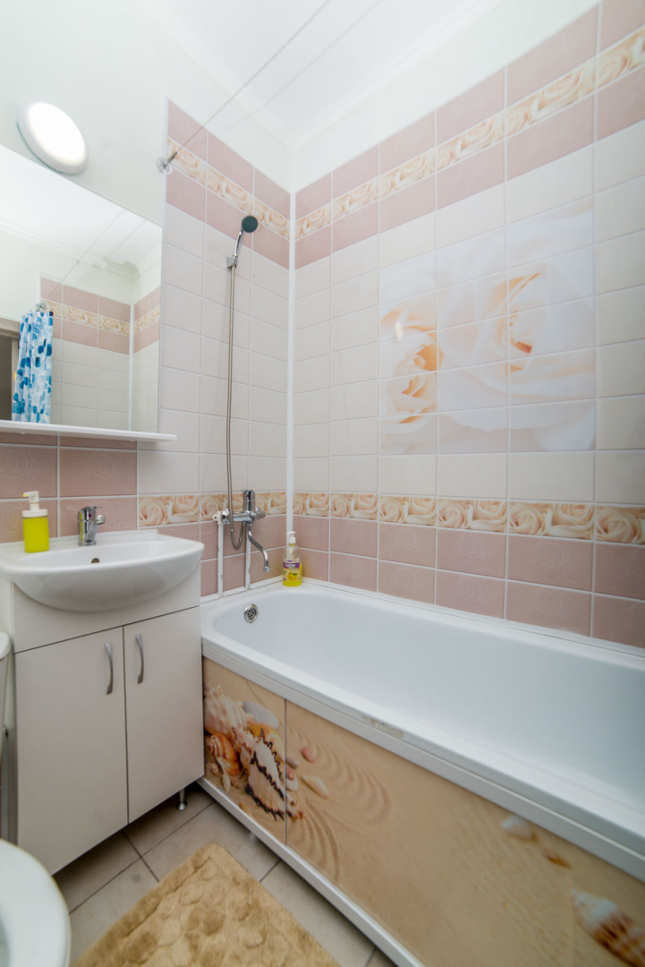 Апартаменты на Сахарова 75