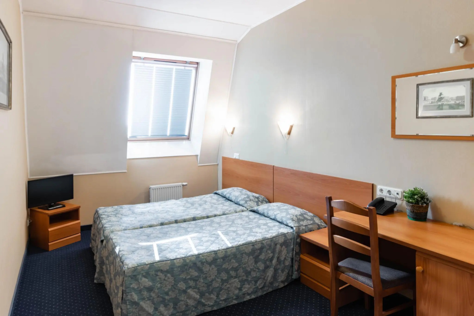 Отель Самсон