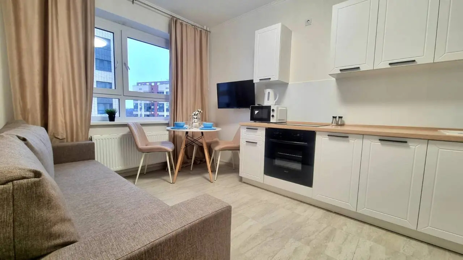 Однокомнатная квартира Natali apart в ЖК Зеленая Вертикаль на метро Лесопарковая