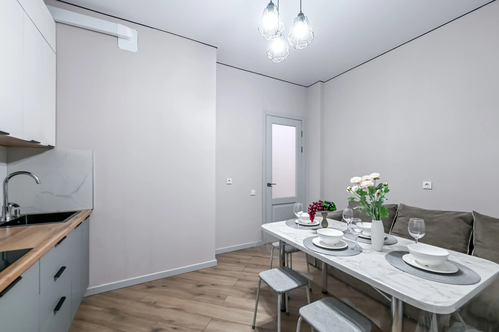 Апартаменты Однокомнатная в центре Столицы