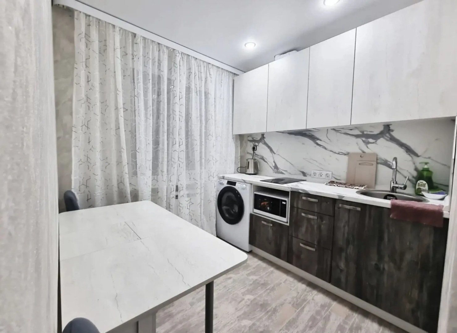 Апартаменты на Сахалинской 32А