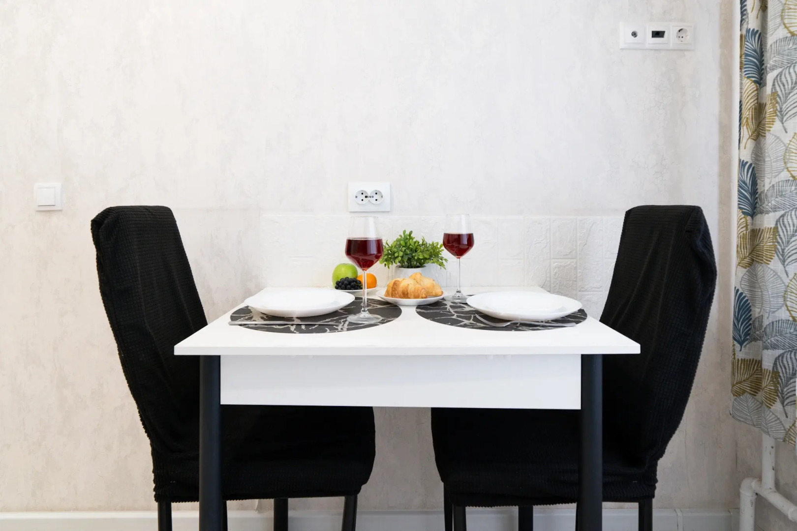 Апартаменты Дизайнерские Natali  на метро Зюзино