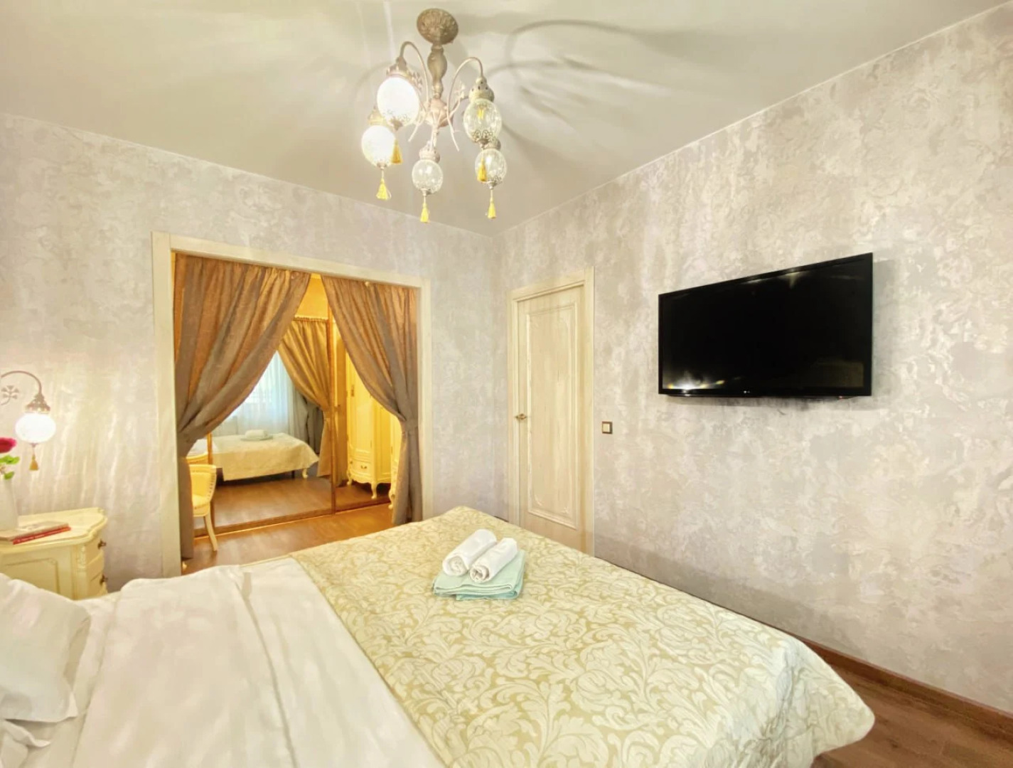 Апартаменты Apart-Comfort на Угличской 19 ЖК Династия