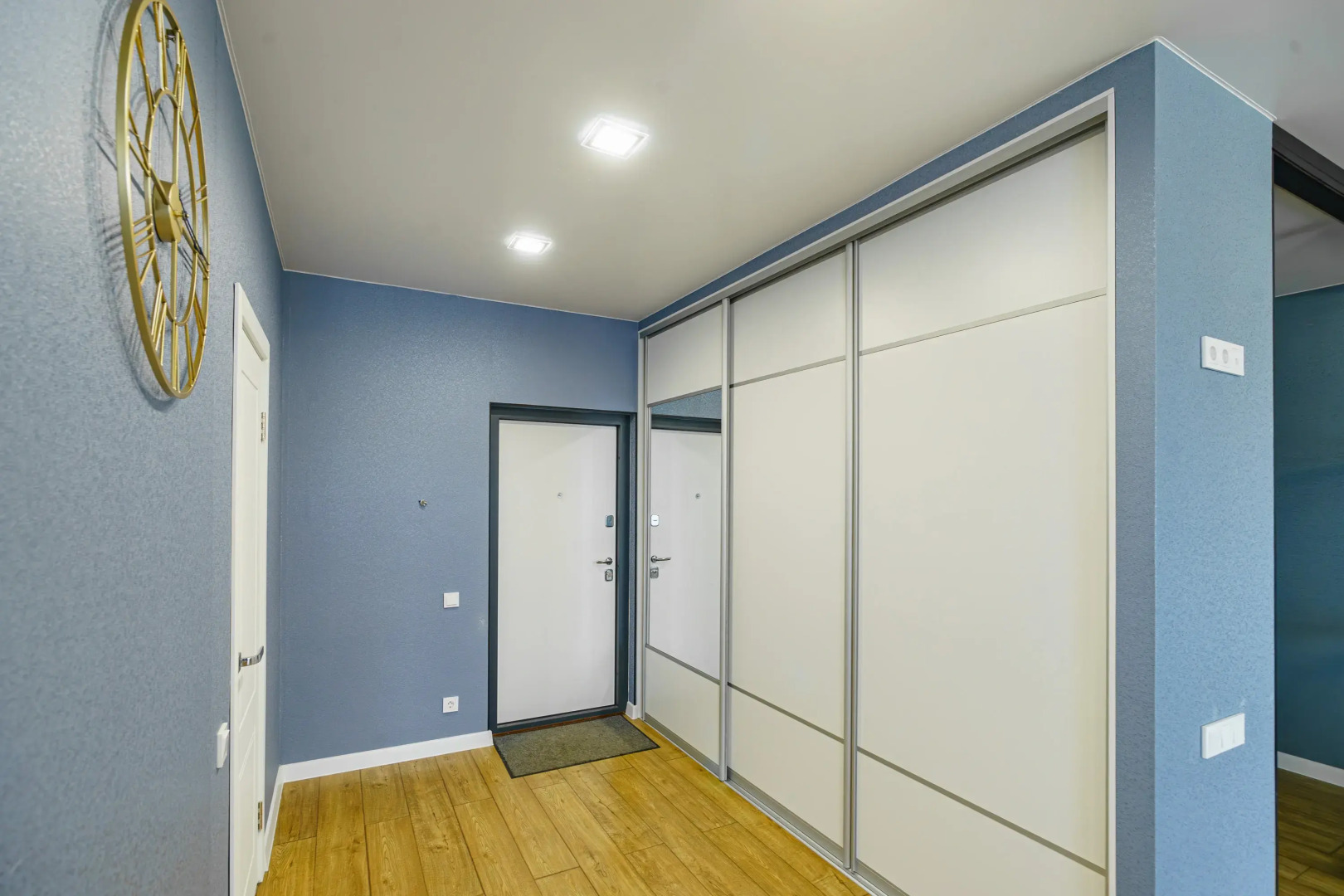 Квартира Видовая с панорамными окнами на Набережной реки