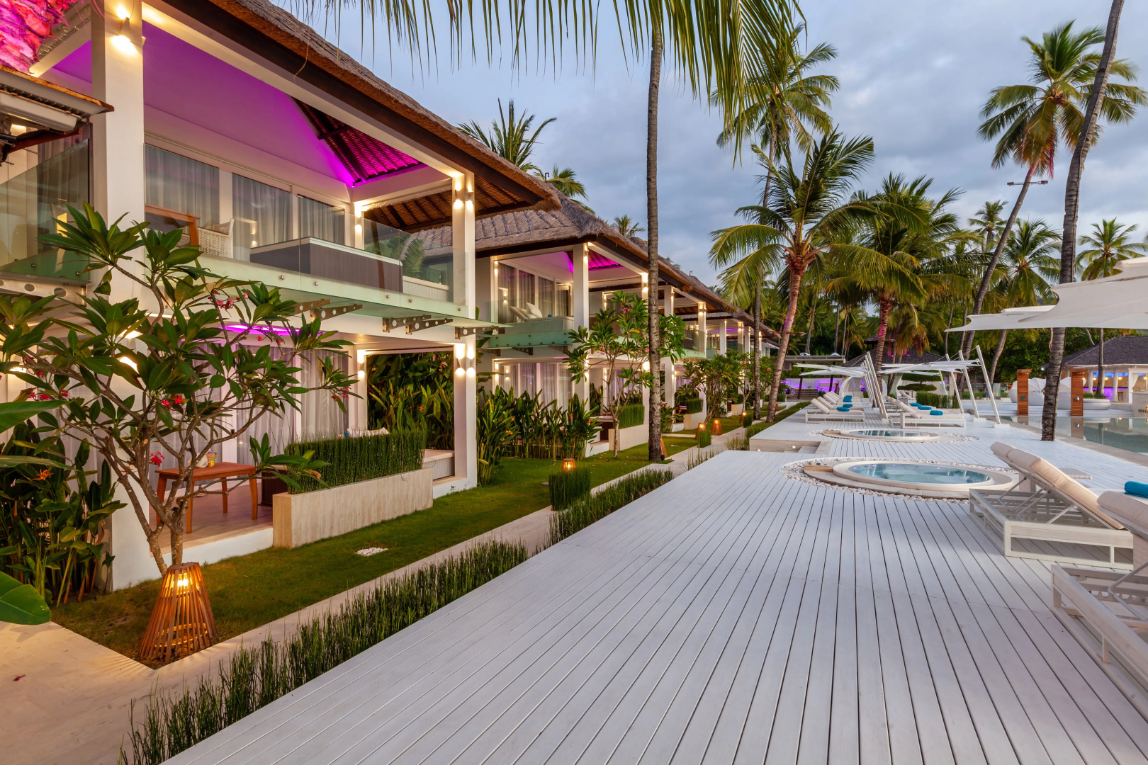 Отель Seven Secrets by Hanging Gardens