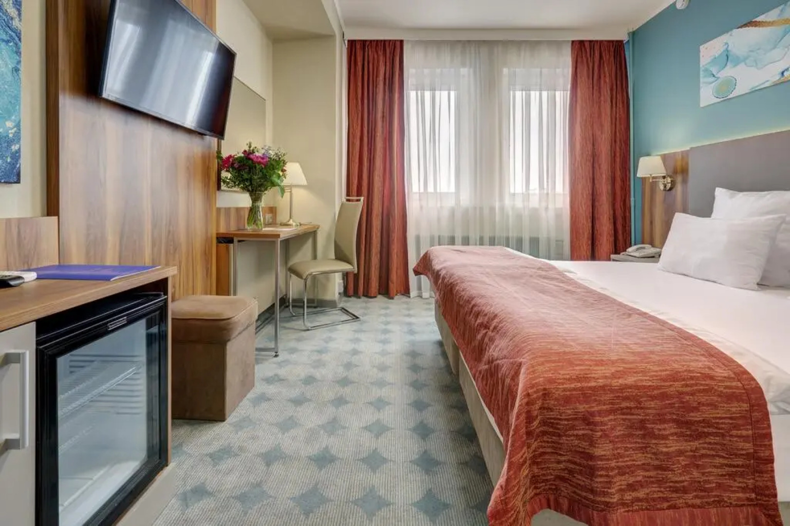 Гостиница Парк Тауэр