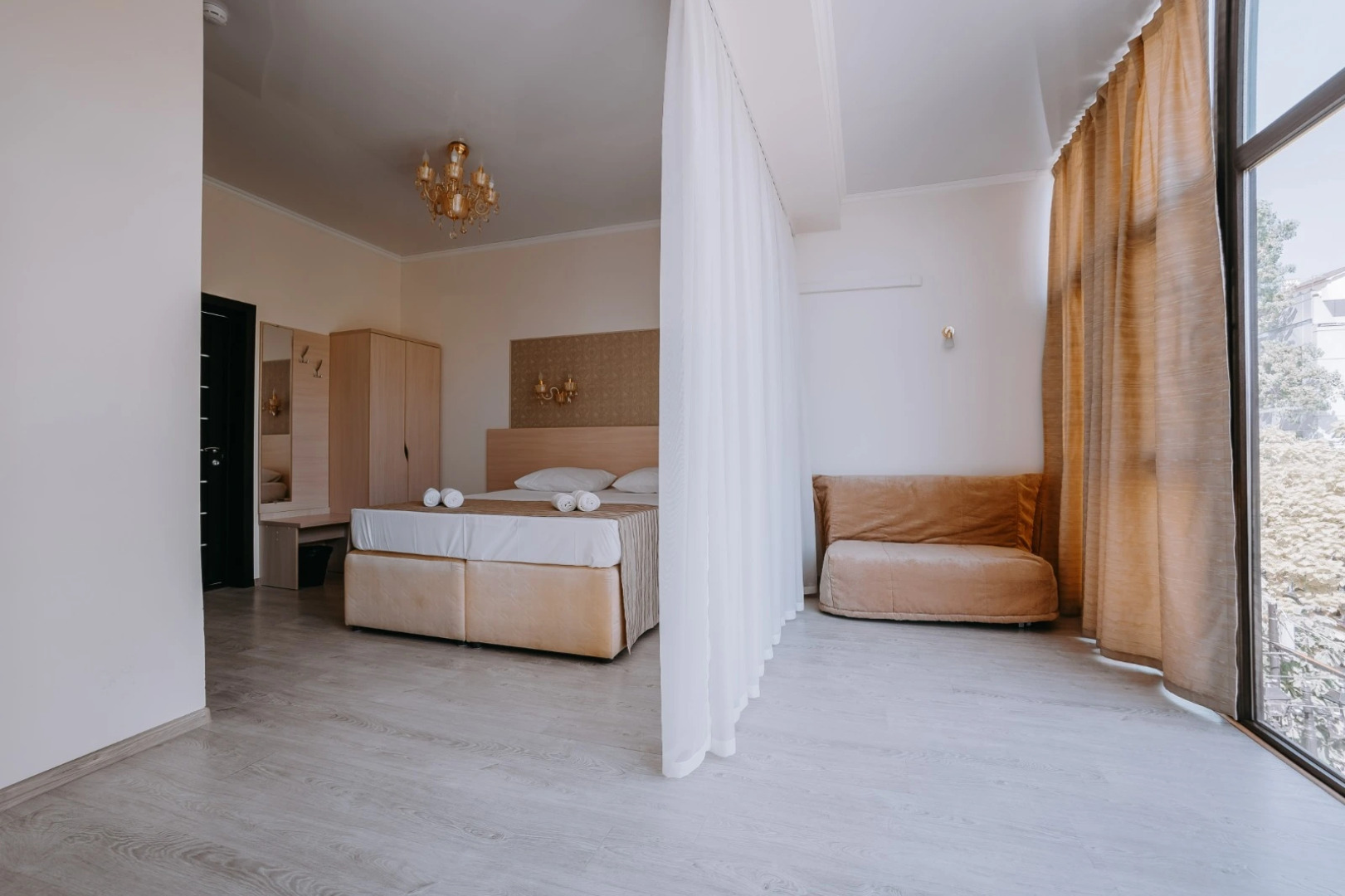 Отель Горгиппия