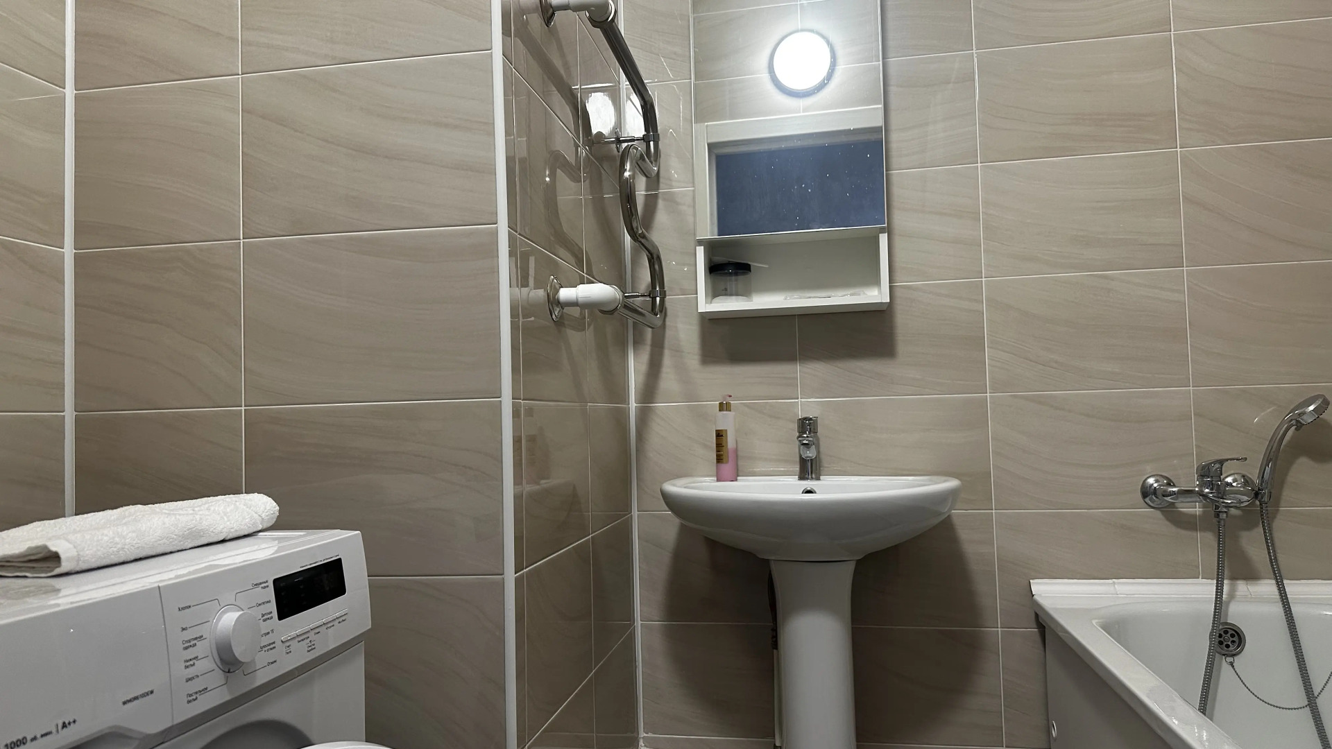 Квартира Уютная Чистая Светлая в Лучшем Районе Города