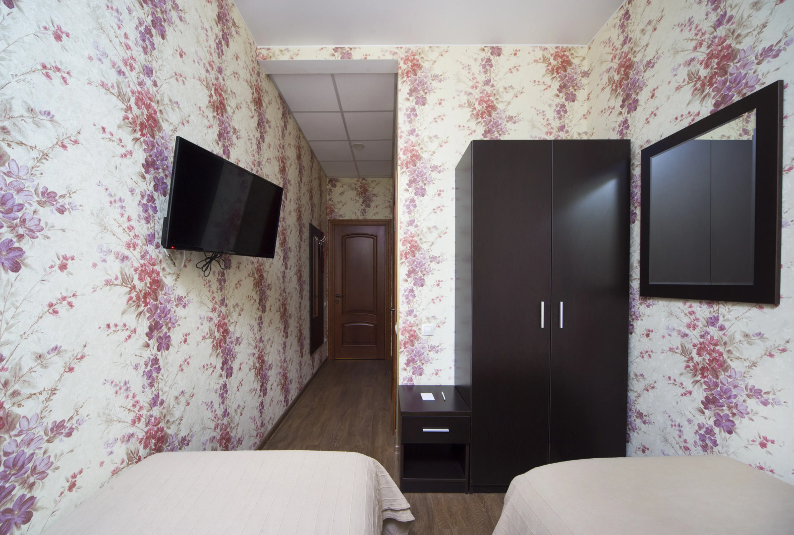 Гостевой дом Aristocrat Dostoevsky