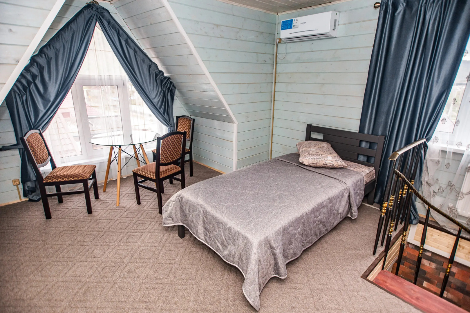 Господин Постоялец