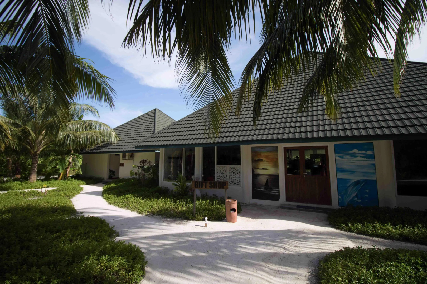 Canareef Resort Maldives