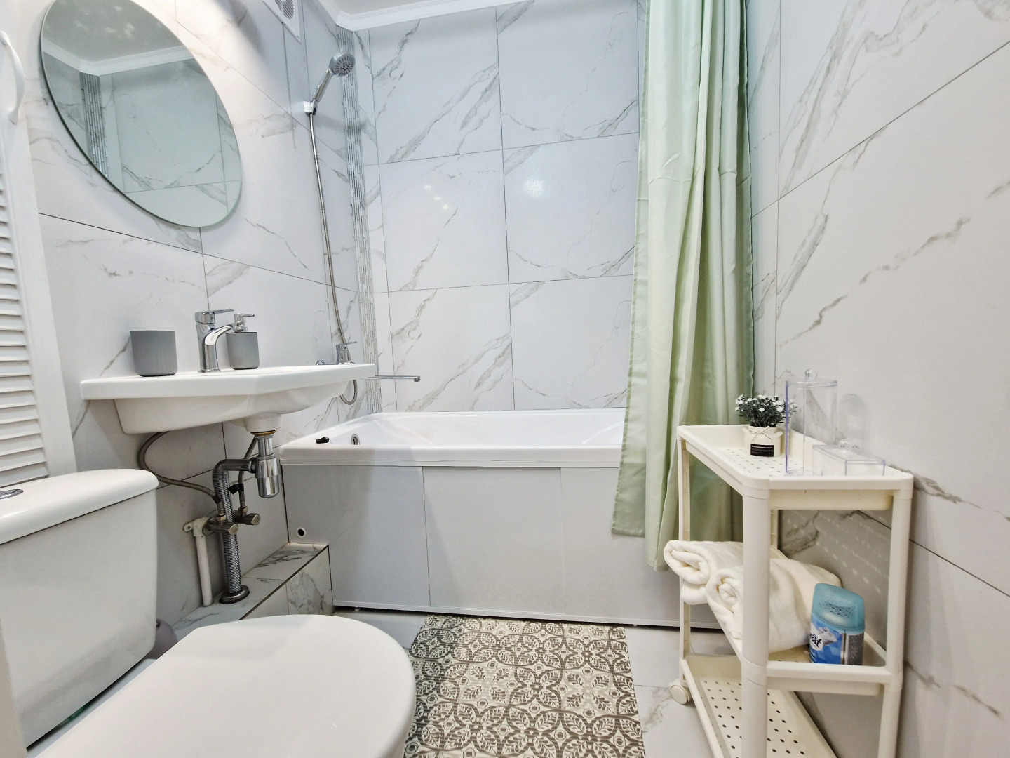 Квартира на Театральной улице Центральный Сквер