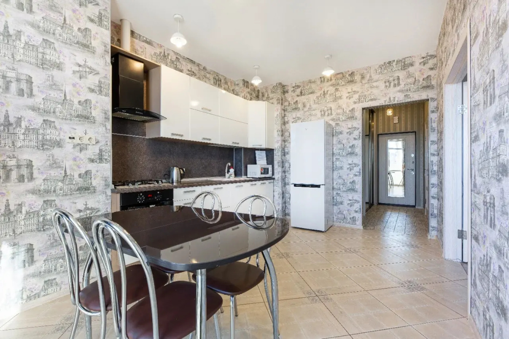 Апартаменты на улице Конституции 15