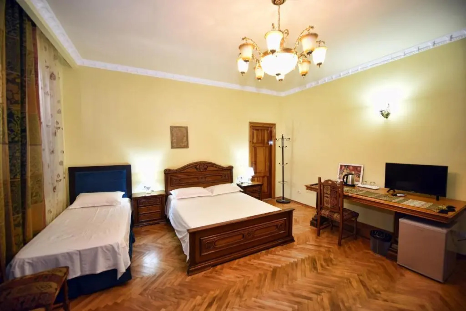 Отель Rose Garden